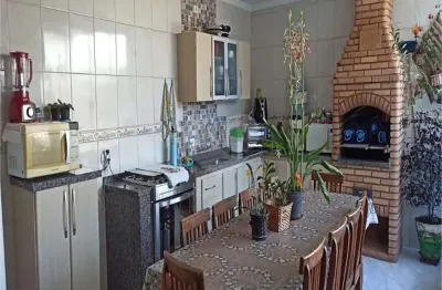 Casa à venda com 3 quartos, sendo 2 suítes,  em joão xxiii, vinhedo - sp
