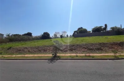 Terreno à venda com 1 quarto, sendo 1 suíte,  em bosque, vinhedo - sp
