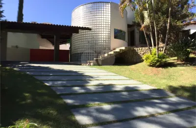 Casa  à venda com 4 quartos, sendo 4 suítes,  no condomínio estância marambaia, vinhedo - sp