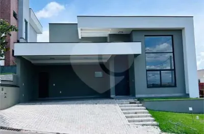 Casa  à venda com 3 quartos, sendo 3 suítes,  no condomínio residencial vivenda das pitangueiras, valinhos - sp