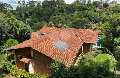 Casa  à venda com 5 quartos, sendo 3 suítes,  no condomínio estância marambaia, vinhedo - sp