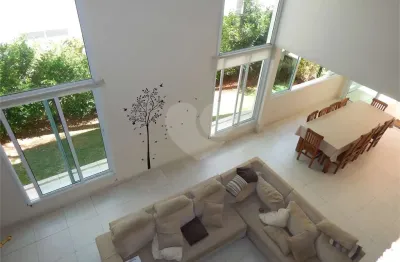 Casa  à venda com 3 quartos, sendo 3 suítes,  no condomínio alpes de vinhedo, vinhedo - sp