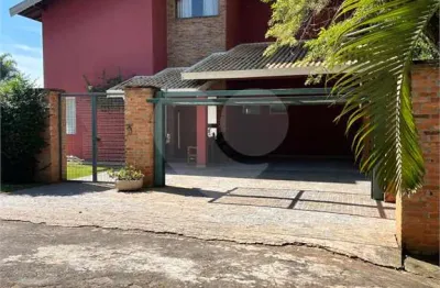 Casa  à venda com 5 quartos, sendo 4 suítes,  no condomínio terras de santa teresa, itupeva - sp