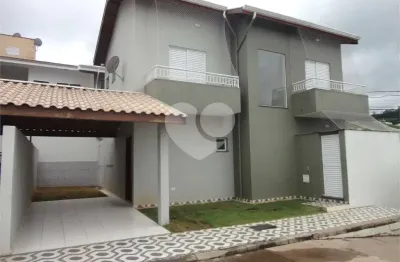 Casa de vila à venda com 3 quartos, sendo 3 suítes,  em jardim miriam, vinhedo - sp