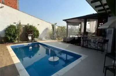 Casa à venda com 4 quartos, sendo 1 suíte,  em santa marina, valinhos - sp