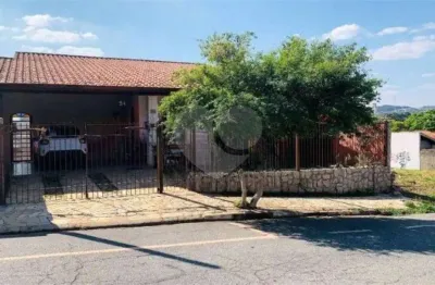 Casa à venda com 3 quartos, sendo 1 suíte,  em jardim itália, vinhedo - sp