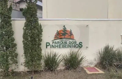 Apartamento à venda com 2 quartos no condomínio parque dos pinheirinhos, vinhedo - sp