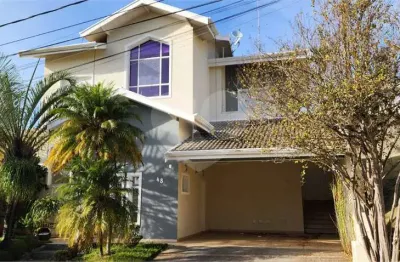 Casa  à venda com 3 quartos, sendo 3 suítes,  no condomínio recanto dos paturis, vinhedo - sp