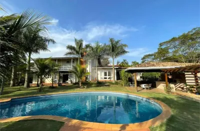 Chácara à venda ou para alugar com 4 quartos, sendo 4 suítes,  em country club, valinhos - sp