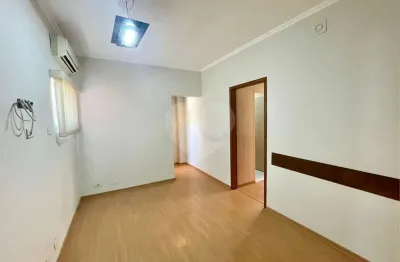 Sala comercial com 3 salas à venda na Avenida Pacaembu, Pacaembu, São Paulo