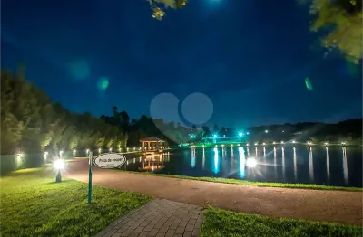 Terreno à venda com 1 quarto, sendo 1 suíte,  no condomínio residencial arboretum, vinhedo - sp