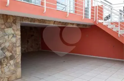 Casa comercial com 5 salas à venda na Avenida Independência, Centro, Vinhedo