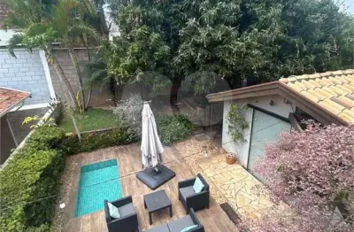 Casa  à venda com 3 quartos, sendo 3 suítes,  no condomínio braziliana, valinhos - sp