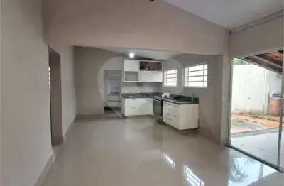 Casa à venda com 1 quarto em recanto das canjaranas, vinhedo - sp
