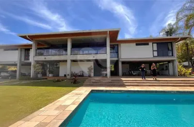 Casa  à venda com 4 quartos, sendo 4 suítes,  no condomínio residencial jardim paulista i, vinhedo - sp