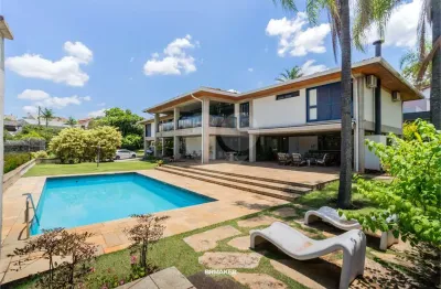 Casa  à venda com 4 quartos, sendo 4 suítes,  no condomínio Residencial Jardim Paulista i, Vinhedo - SP