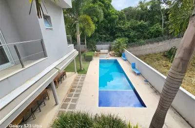 Casa  à venda com 4 quartos, sendo 4 suítes,  no condomínio vinhas da vista alegre - lado café, vinhedo - sp