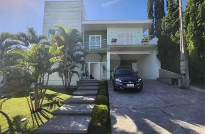 Casa  à venda com 3 quartos, sendo 3 suítes,  no condomínio villagio di verona, vinhedo - sp