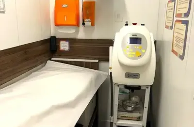 Ponto comercial à venda em ipanema, centro de estética, 45 m²
