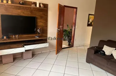 Casa com 3 quartos à venda na Avenida América, Fabrício, Uberaba