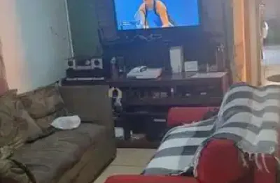 Casa com 4 quartos à venda na avenida elias cruvinel, fabrício, uberaba, 180 m2 por r$ 295.000
