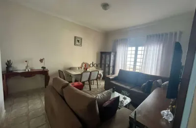 Apartamento com 3 quartos à venda na Avenida Leopoldino de Oliveira, Centro, Uberaba