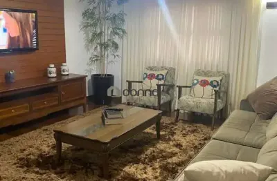 Apartamento 1 por andar 4 quartos, sendo 1 suíte região central