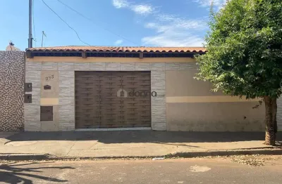 Casa à venda, 3 quartos, 4 vagas, parque dos girassóis - uberaba/mg