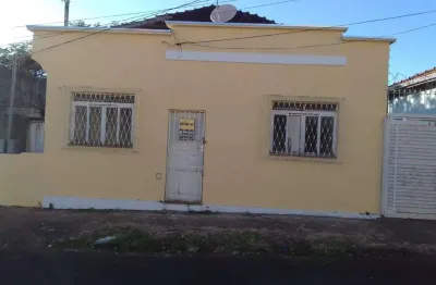 Casa com 4 dormitórios à venda por r$ 370.000,00 - bom retiro - uberaba/mg
