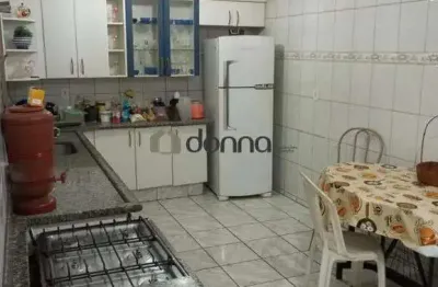 Sobrado à venda, 4 quartos, 2 vagas, parque exposição - uberaba/mg
