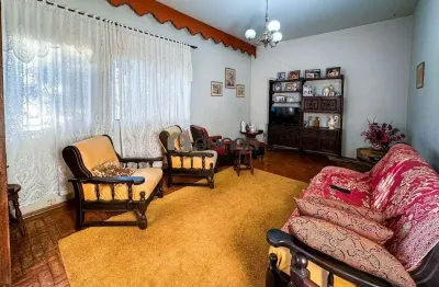 Casa com 3 quartos à venda na Rua Tenente Joaquim Rosa, São Benedito, Uberaba