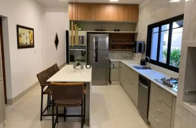 Casa com 3 quartos para alugar na Rua Jarbas Leone Varanda, Estância dos Ipês, Uberaba