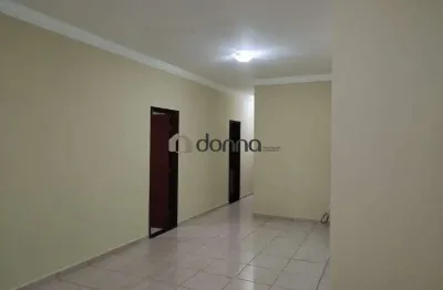 Casa espaçosa em excelente localização, próxima à mogiana e av. dr. abel reis