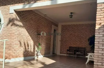Casa à venda em uberaba (nossa senhora da abadia) — 3 dormitórios, 1 suíte, 2 vagas
