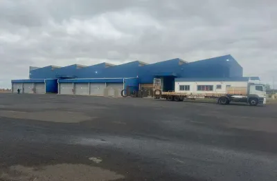 Galpão para aluguel, 15 vagas, loteamento jardim santa clara - uberaba/mg