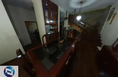 Sobrado para venda, vila diniz, 5 quartos sendo 3 suítes, 2 salas, armários planejados, sauna, 6 vagas de garagem, sacada, piscina, varanda, quintal,