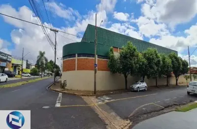 Barracão comercial à venda ou locação em são josé do rio preto-sp, bairro parque quinta das paineiras: 10 salas, 8 banheiros, 9 vagas, 2.029m².