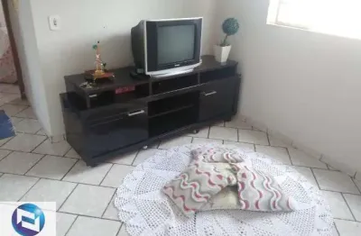 Apartamento á venda  com ótima localização  próximo ao centro com  2 dormitórios ,1 tipo apartamento, 1 garagem,  2 banheiros.