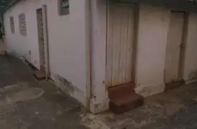 Casa comercial à venda no centro de são josé do rio preto-sp: 2 quartos, 1 sala, 1 banheiro, 5 vagas de garagem!