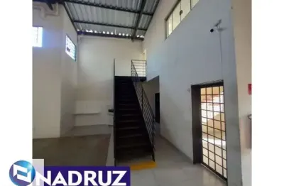 Salão comercial para locação na vila flora - são josé do rio preto-sp: 1 sala, 2 banheiros, 238m² de área