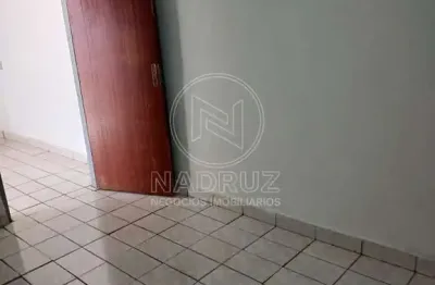 Imperdível! Casa para locação em São José do Rio Preto-SP, Jardim Primavera: 1 quarto, 1 sala, 1 banheiro, 1 vaga, 40m².