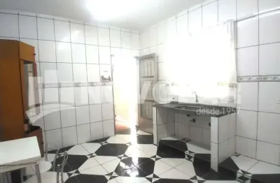 Casa com 1 quarto para alugar no Jardim São Paulo (Zona Norte), São Paulo 