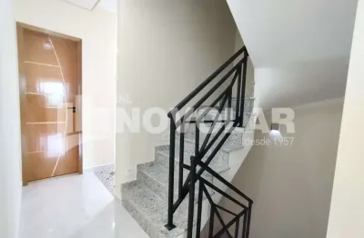 Sobrado no bairro parque vitória, com 3 dormitórios e 1suite