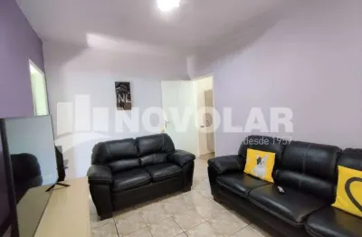 Imóvel com muitas possibilidades de renda. 3 residência no local.