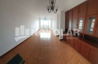 Conforto espaçoso: apartamento de 70m² com 2 dormitórios, sala arejada com sacada e lazer completo!