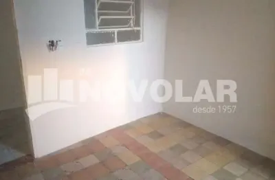 Casa em terreno de 344 m2, com 11 metros de testada no parque novo mundo