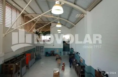 Galpão  na parada inglesa com 658 metros de terreno 942 metros de área construída