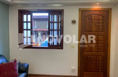 Sobrado em condomínio no horto florestal com 2 dormitórios e lazer completo