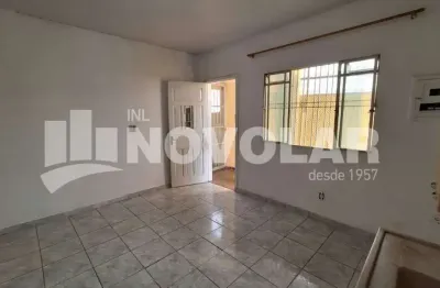 Casa com 1 quarto para alugar na Água Fria, São Paulo 