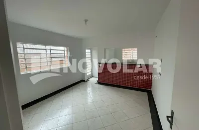 Casa comercial com 2 pavimentos, 4 vagas. na vila madalena. aproximadamente 700 metros do metrô.